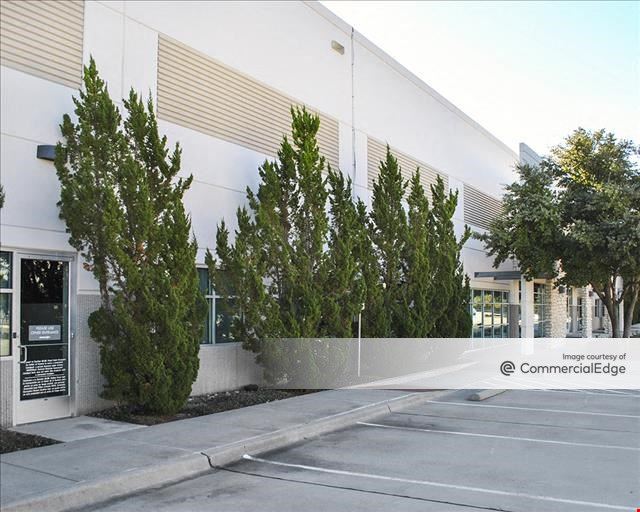 Plano Office Commons