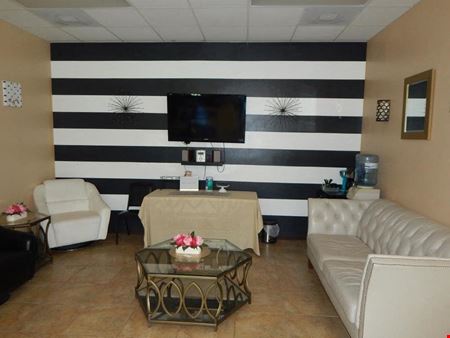 3701 W Business 77 - MOB / Multi-Use