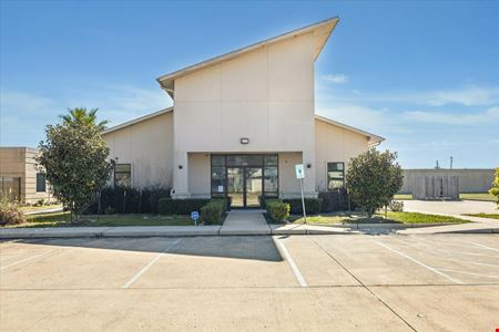 2708 SF Medical Office -