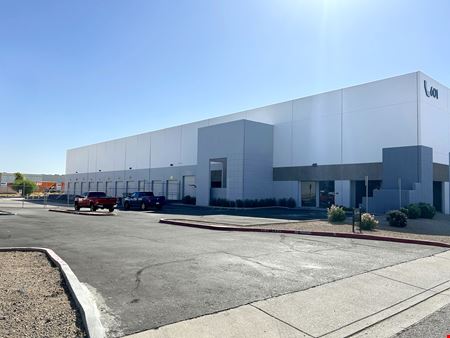 Industrial space for Rent at 100,000 SF Freestanding Building w/Large Yard in Phoenix