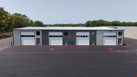 Southway Luxury Storage | 1,400–2,240 SF Units