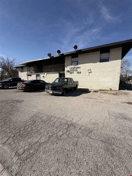 Commercial space at Century South Apartments in San Antonio