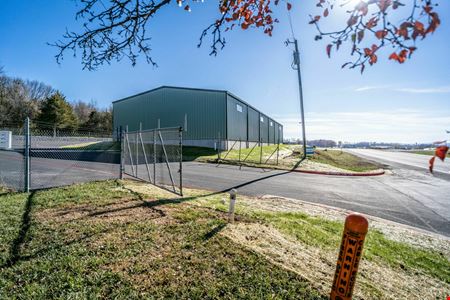 FOR LEASE - RARE SMALL FLEX SPACE | ±1,875 SF | IDEAL FOR CONTRACTORS & SERVICE BUSINESS
