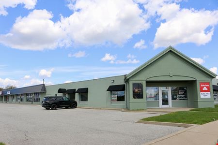 Commercial space at GREAT CORNER! OFFICE, RETAIL 2,729 SF. TRADEMARK 989-792-6400 in Saginaw