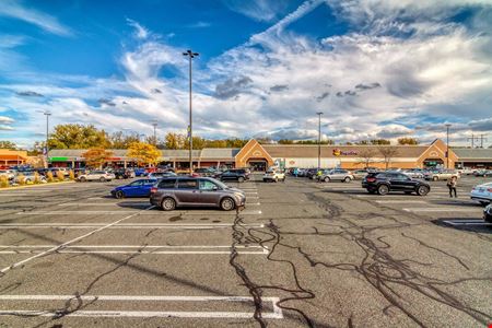 Pittsfield, MA - Stop & Shop Plaza