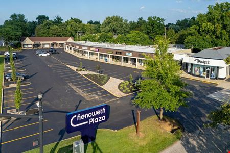 Retail space for Rent at Chenoweth Plaza Shopping Center - Space for Lease in Louisville