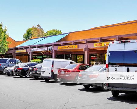 Retail space for Rent at Monument Plaza in Concord