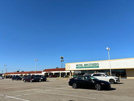 Retail space for Rent at 2802 N Macarthur Blvd in Irving