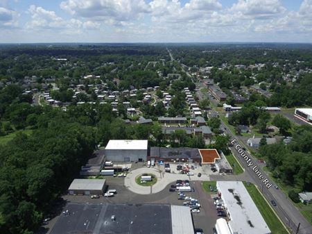 Industrial space for Rent at Prime Flex Space with Drive-In Door in Hatboro