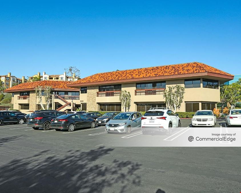 26400 La Alameda