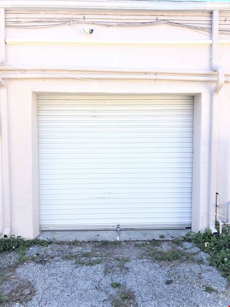 Hillside Park Drive-Thru & Retail Spaces for Lease