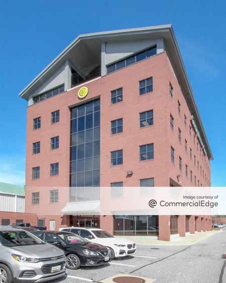 Office space for Rent at The CFG Tower in Baltimore