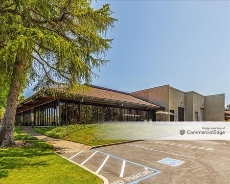Commercial space at Tasman Technology Park in Milpitas