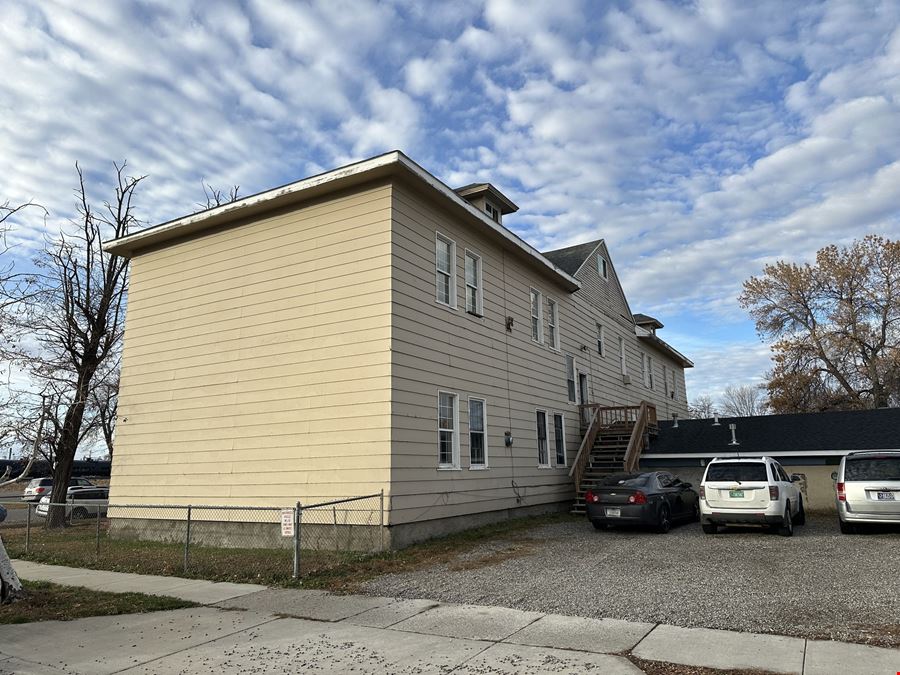 Laurel Multifamily Property