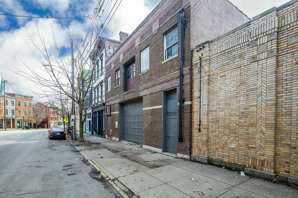 122 E Liberty St