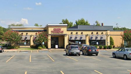 Retail space for Rent at 115 E Harrell Dr in Russellville