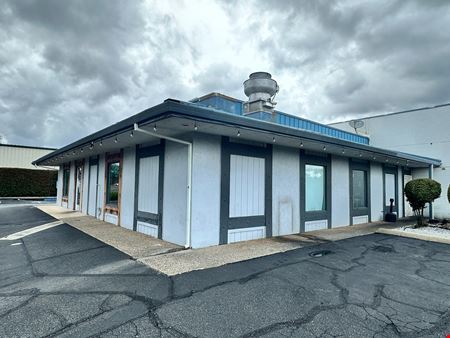 Industrial Restaurant / Bar