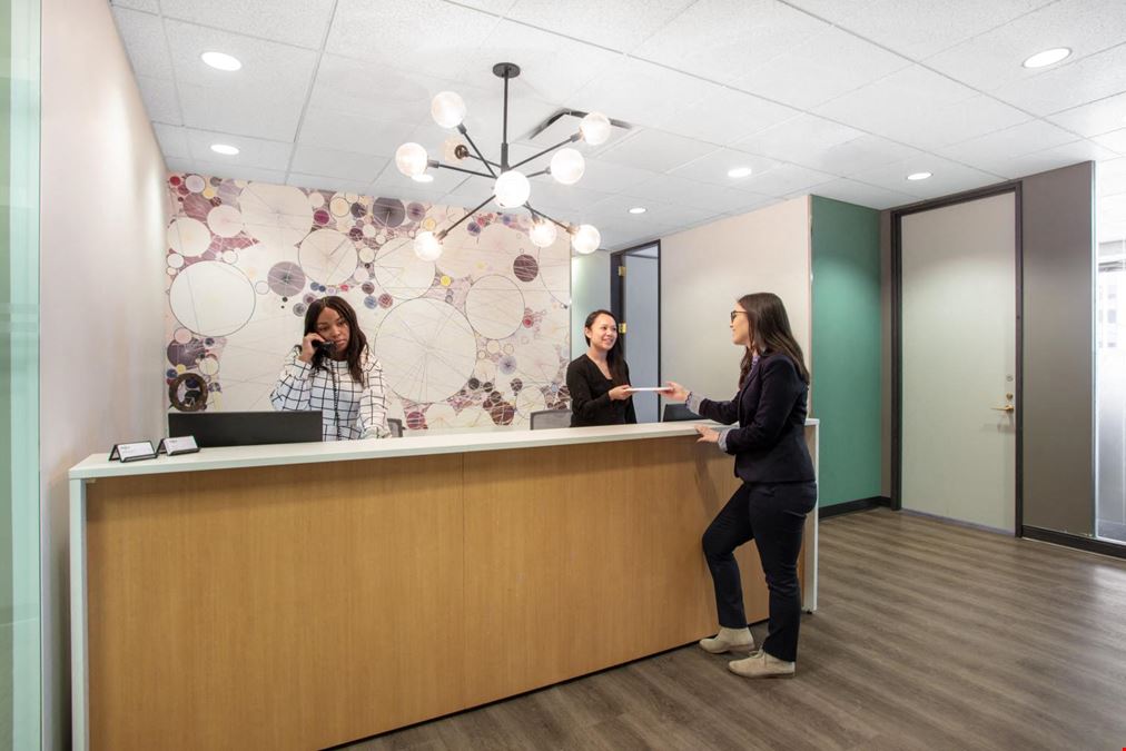 Regus - Chicago - 401 North Michigan