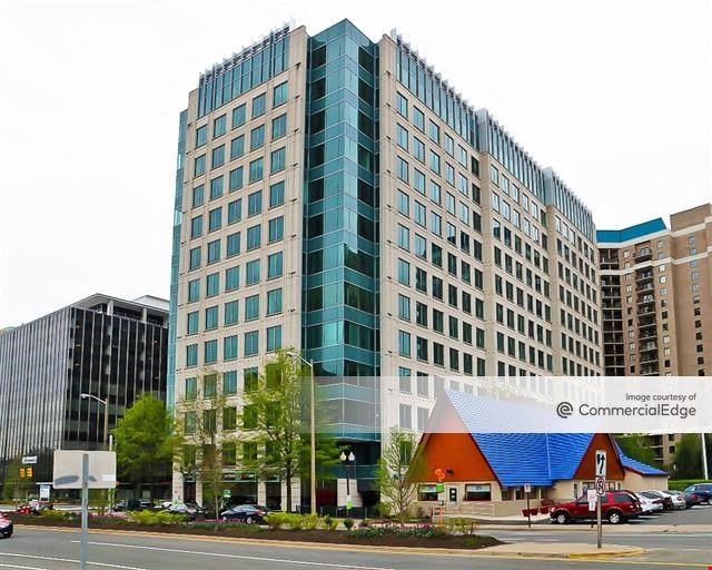 4100 North Fairfax
