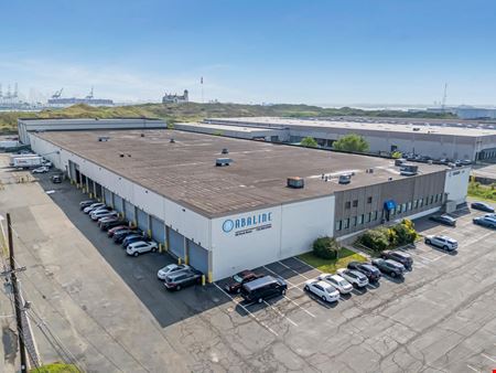 Commercial space at 59 Hook Road in Bayonne