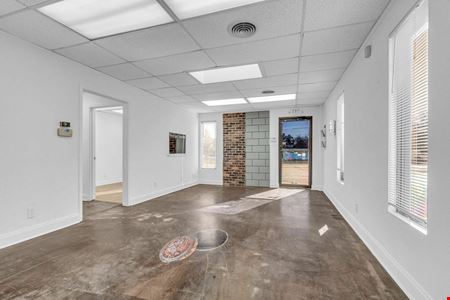 1133 W Main St – Industrial Flex/Warehouse with Yard