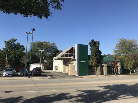 Unassigned space for Rent at 80 Green Bay Road, Winnetka, IL in Winnetka