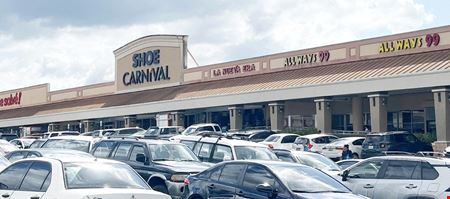 Rexville Plaza @ Bayamon - Spaces For Lease