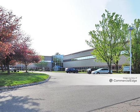 Brookside Office Park - 2 Edgewater Drive