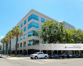 400 R Street