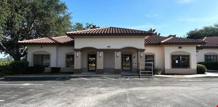 805 Oakley Seaver Dr