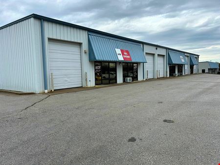 WAREHOUSE SPACE FOR LEASE IN NIXA