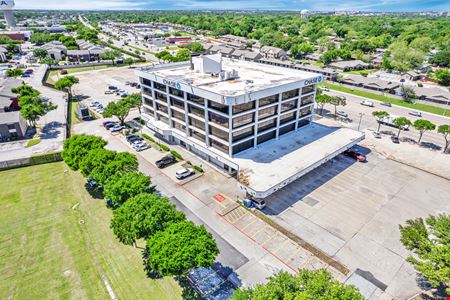 1600 E Pioneer Pkwy