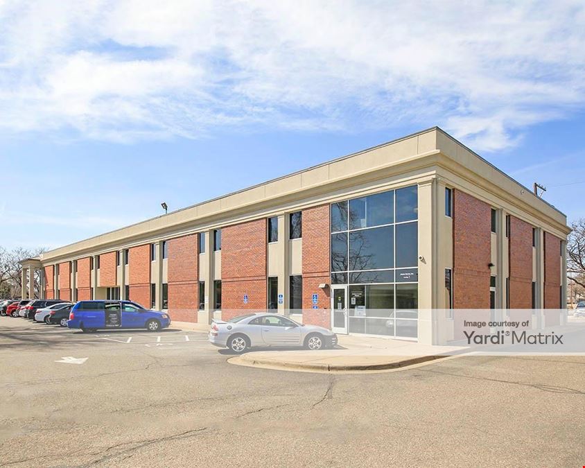 200 University Avenue West