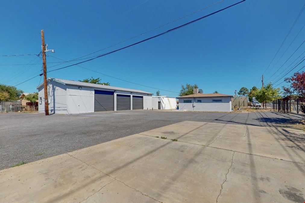 5721 Edith Blvd NE