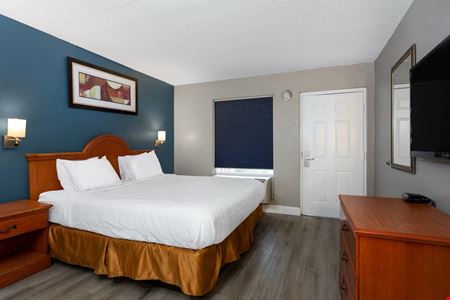 Baymont Inn