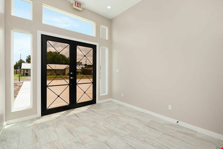 Newly constructed, turn key, fully operational 2,175 SF Office Building with additional land, Weslaco TX