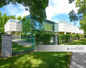 Parkway Plaza Corporate Office Park - 3333 Vaca Valley Pkwy