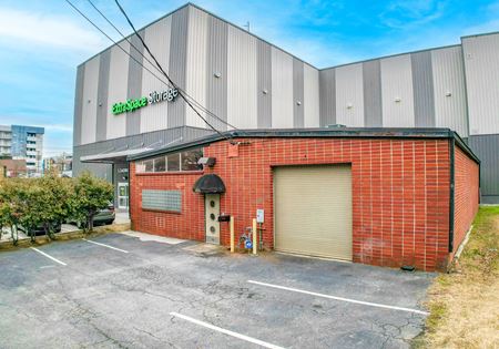 Industrial space for Sale at 933 Fielder Ave NW in Atlanta
