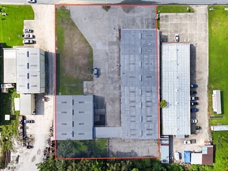 Dock High Industrial Property On South Choctaw