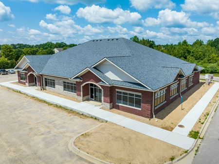 Office space for Rent at 6001 Cheshire Park in Independence Township