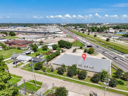 ±9,180 SF Freestanding Retail Space Fronting Airline Dr