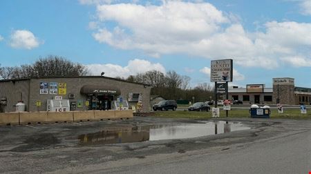 Retail space for Sale at Pocono Summit Tobacco/Smoke Shop FOR SALE in Pocono Summit