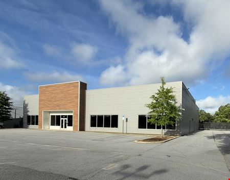 Car City Commercial Property | 6,448 SF on 1.91 Acres