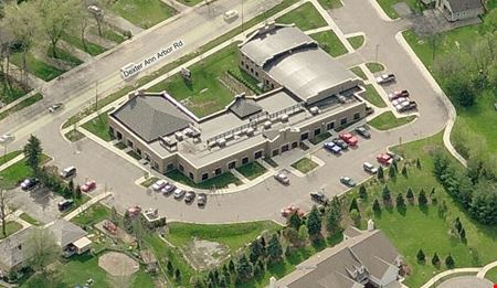 Bluewater Building Office for Lease in Dexter