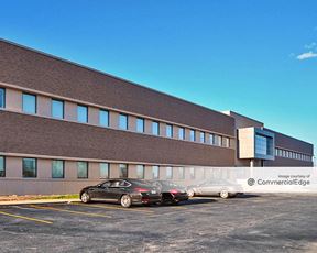 Oakton Corporate Center