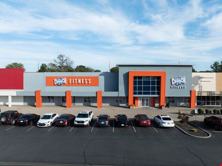 Dixie Manor Shopping Center