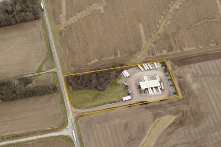 Commercial space at 5601 E State Rd 32 in Crawfordsville
