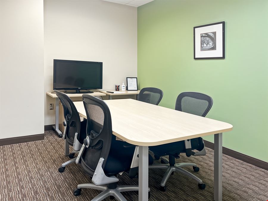 Regus - Ann Arbor – South State Commons