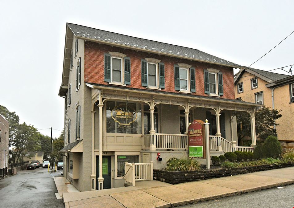 206 N Main St