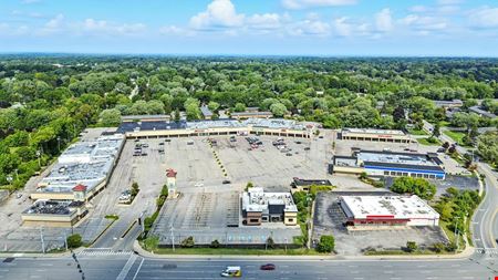 Stoneridge Plaza